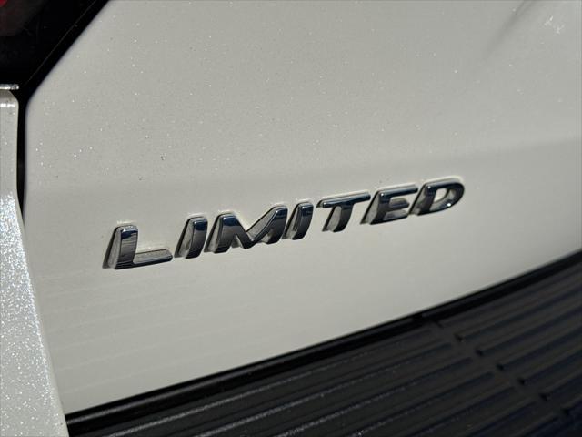 used 2021 Ford Expedition car, priced at $31,988