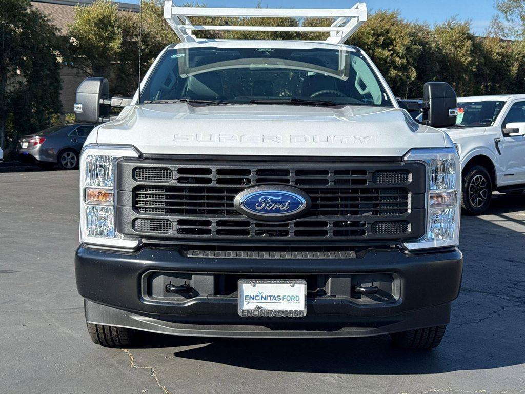 new 2025 Ford F-250 car, priced at $47,720