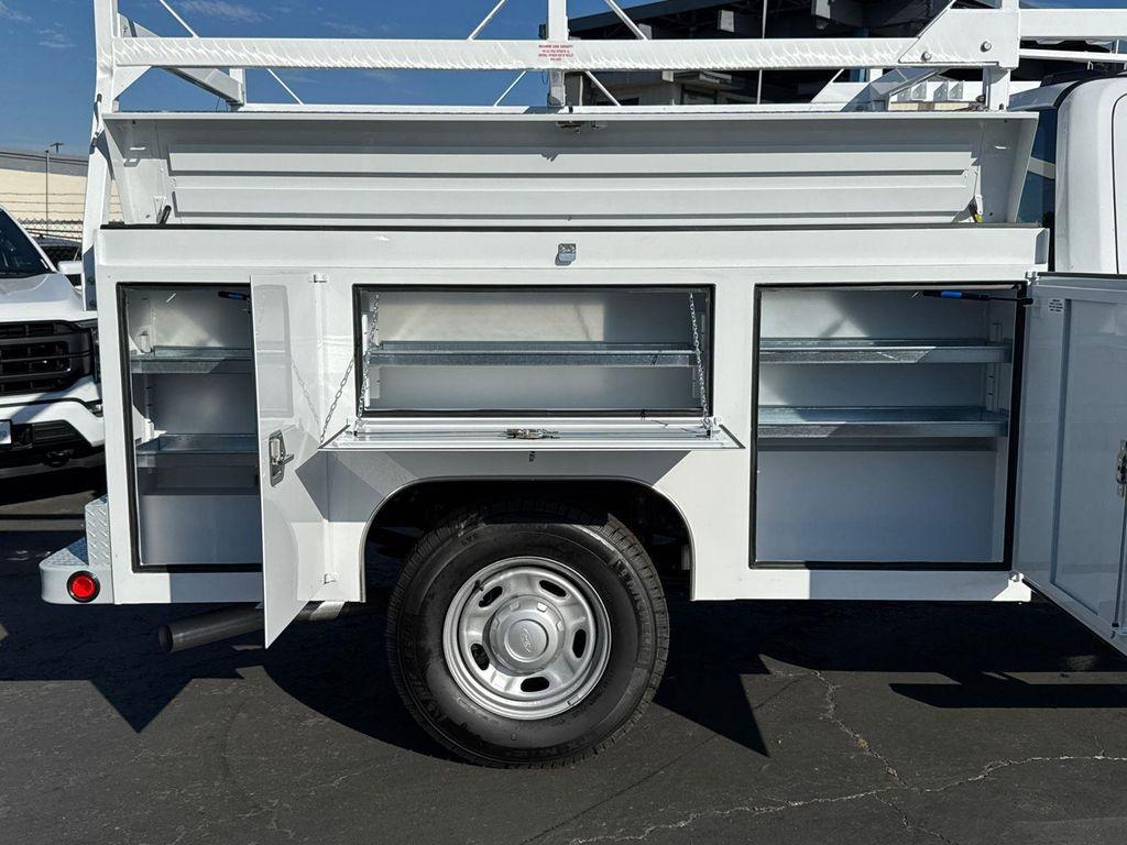 new 2025 Ford F-250 car, priced at $47,720