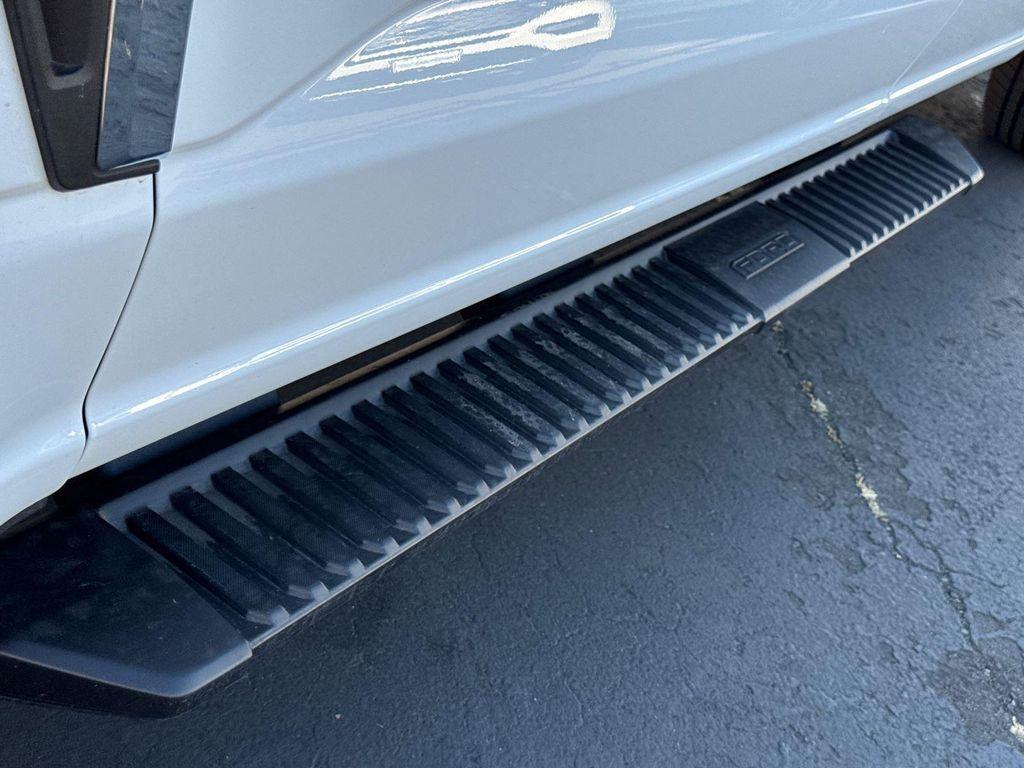 new 2025 Ford F-250 car, priced at $47,720
