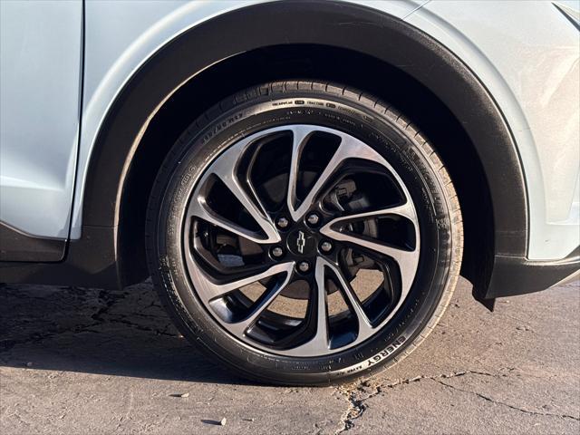 used 2022 Chevrolet Bolt EUV car, priced at $22,440