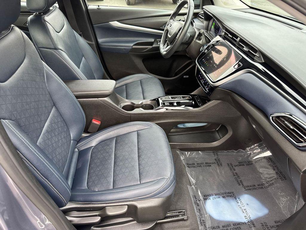 used 2023 Chevrolet Bolt EUV car, priced at $22,680