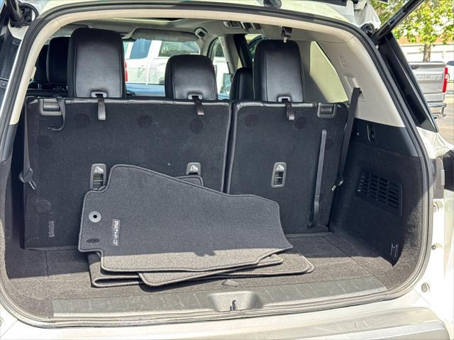 used 2022 Nissan Pathfinder car, priced at $32,980