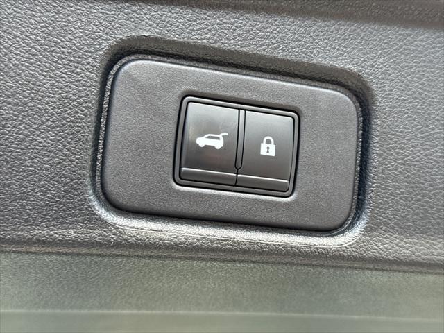 used 2022 Nissan Pathfinder car, priced at $32,980