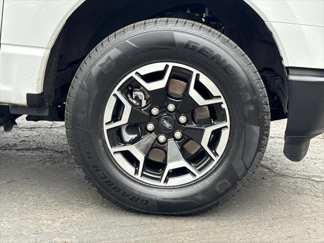used 2022 Ford F-150 Lightning car, priced at $34,842