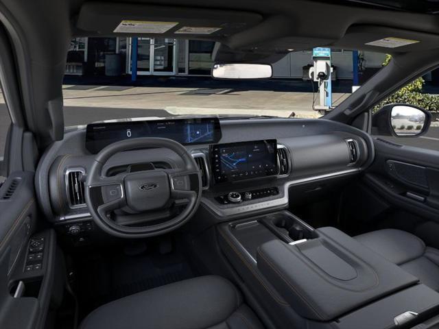 new 2025 Ford Expedition car, priced at $83,620