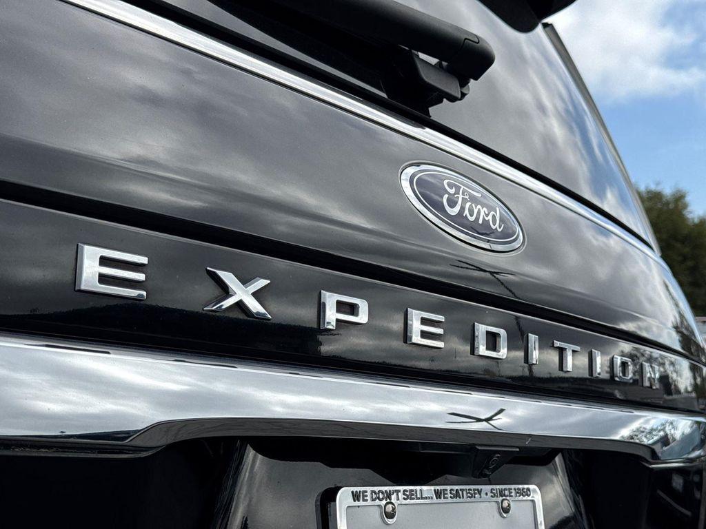 used 2024 Ford Expedition car, priced at $48,780