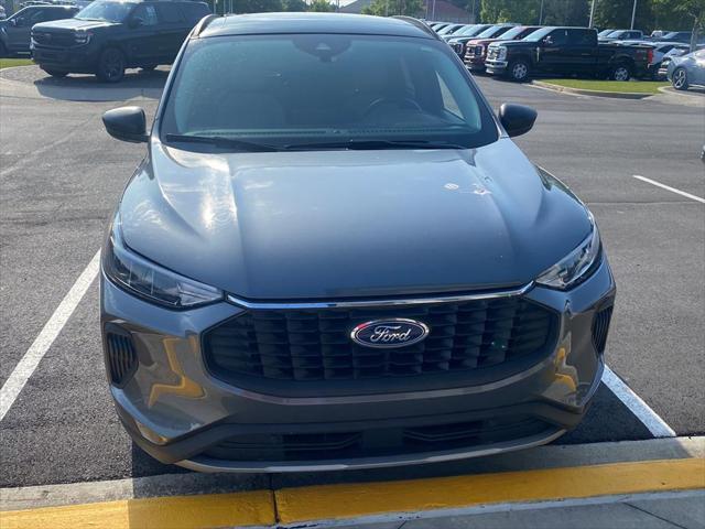 used 2023 Ford Escape car, priced at $22,918