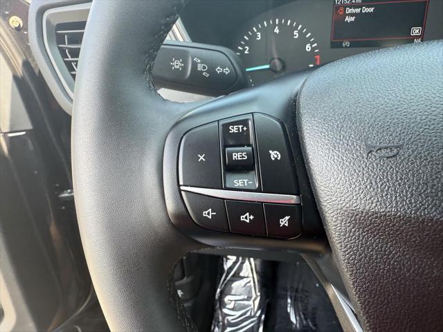 used 2023 Ford Escape car, priced at $25,868