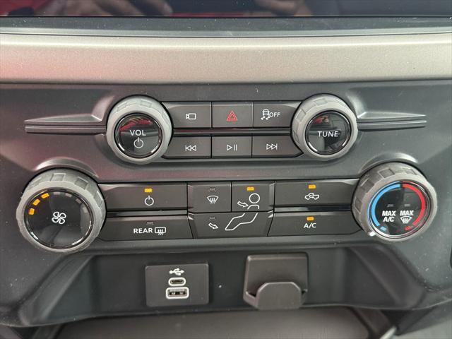 new 2025 Ford F-150 car, priced at $51,543
