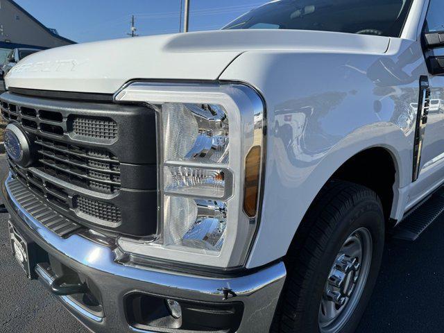 new 2024 Ford F-250 car, priced at $44,750