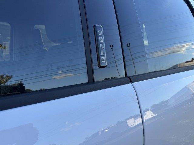 new 2024 Ford F-150 car, priced at $52,406