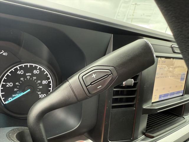 new 2025 Ford F-250 car, priced at $70,100