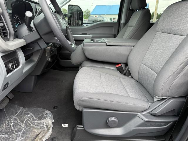 new 2025 Ford F-250 car, priced at $70,100