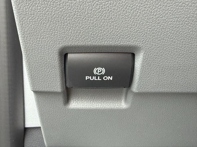 new 2025 Ford F-250 car, priced at $70,100