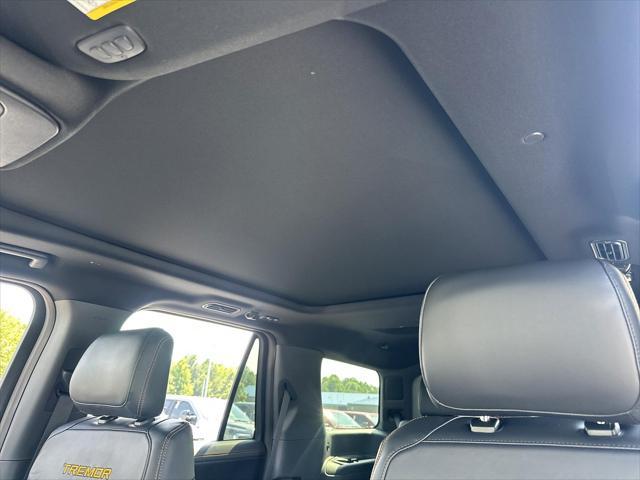 new 2025 Ford Expedition car, priced at $82,913