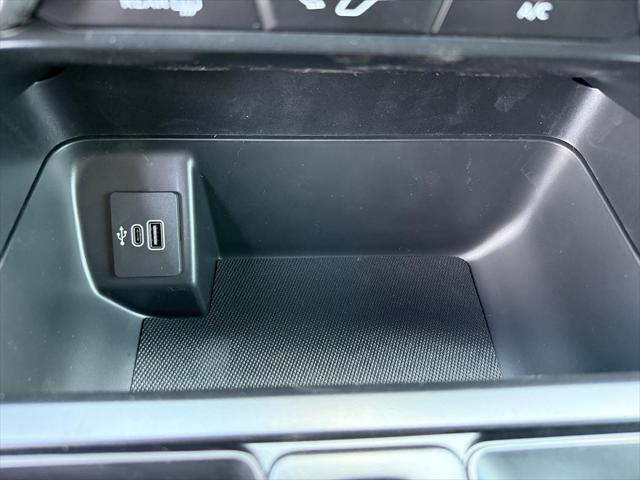 new 2025 Ford F-150 car, priced at $52,570