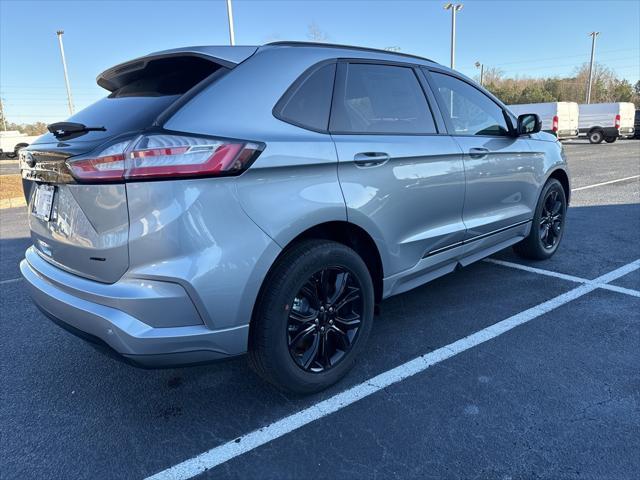 new 2024 Ford Edge car, priced at $30,420