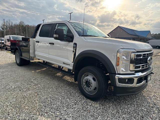 new 2025 Ford F-450 car, priced at $78,638