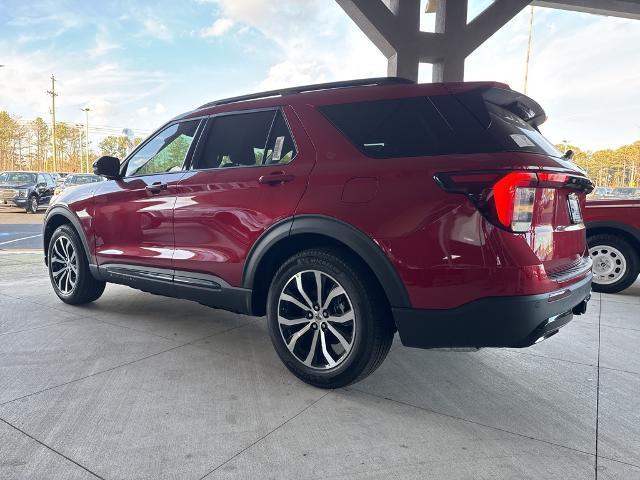 new 2025 Ford Explorer car, priced at $47,483