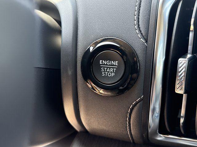 new 2025 Ford Expedition car, priced at $89,995