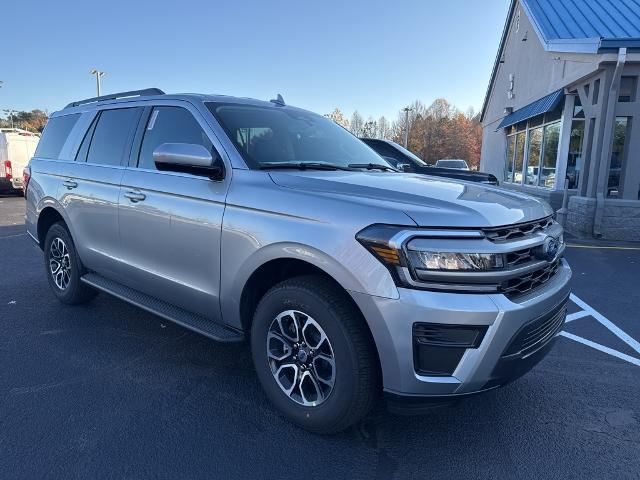 new 2024 Ford Expedition car, priced at $57,913