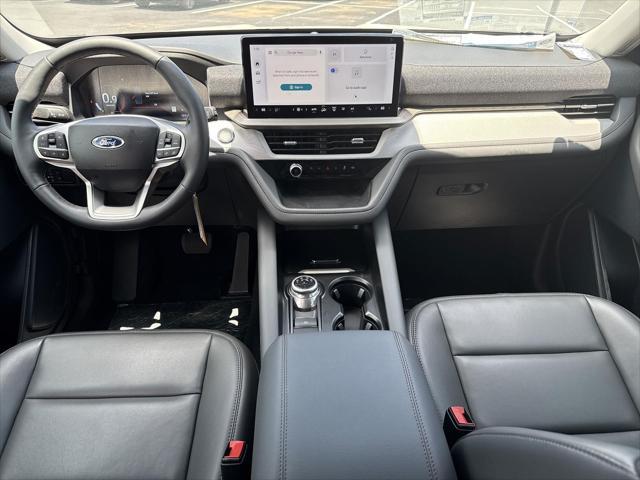 new 2025 Ford Explorer car, priced at $40,007