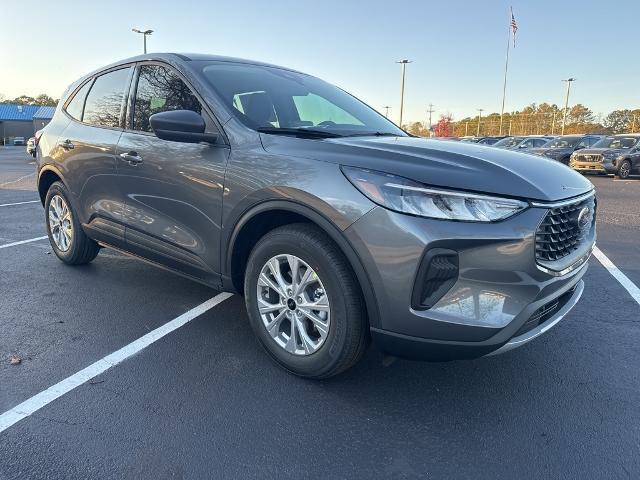 new 2025 Ford Escape car, priced at $31,398