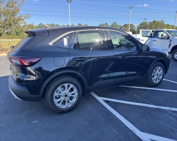 new 2025 Ford Escape car, priced at $30,325