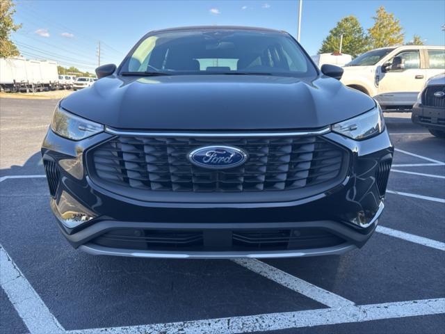 new 2025 Ford Escape car, priced at $30,325