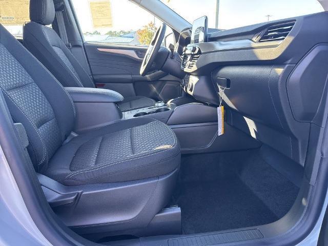 new 2025 Ford Escape car, priced at $32,998
