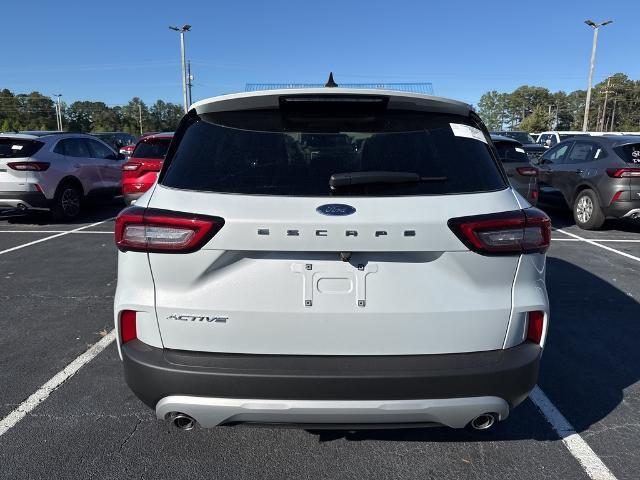 new 2025 Ford Escape car, priced at $31,998