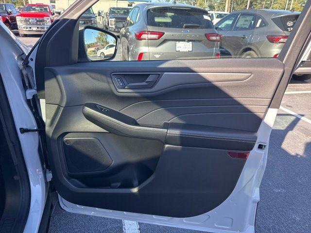 new 2025 Ford Escape car, priced at $31,085