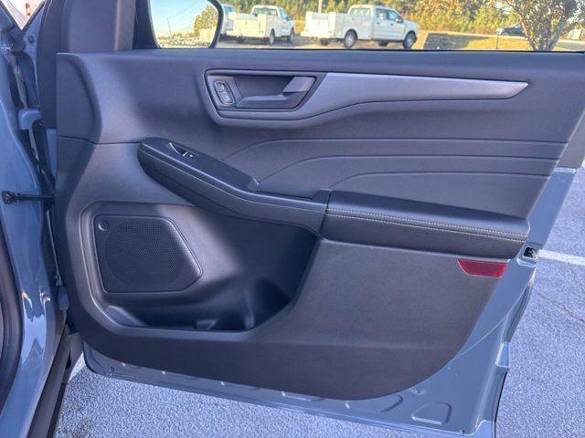 new 2025 Ford Escape car, priced at $29,645