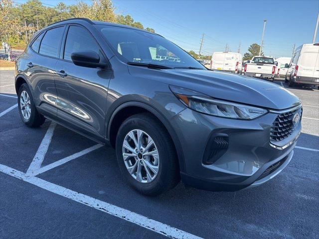 new 2025 Ford Escape car, priced at $29,418