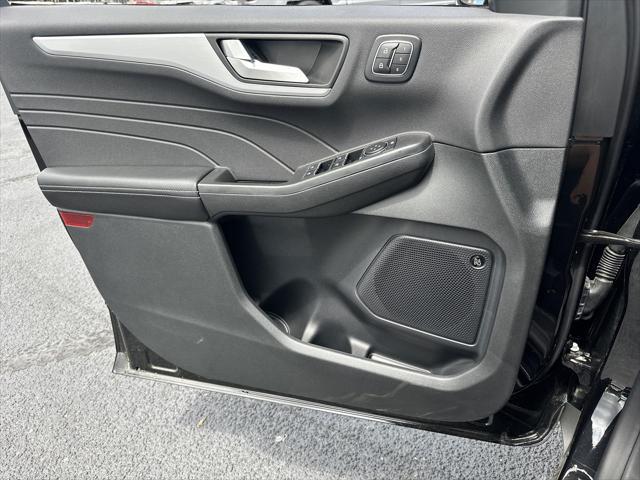 new 2025 Ford Escape PHEV car, priced at $36,836