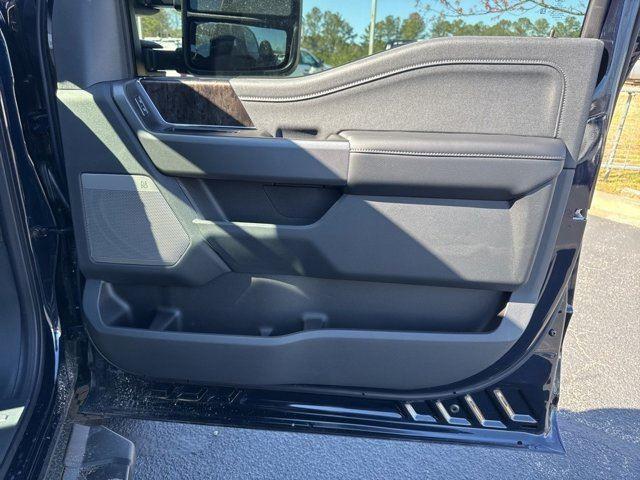 new 2025 Ford F-250 car, priced at $87,048