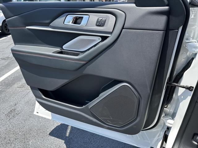 new 2025 Ford Explorer car, priced at $64,338