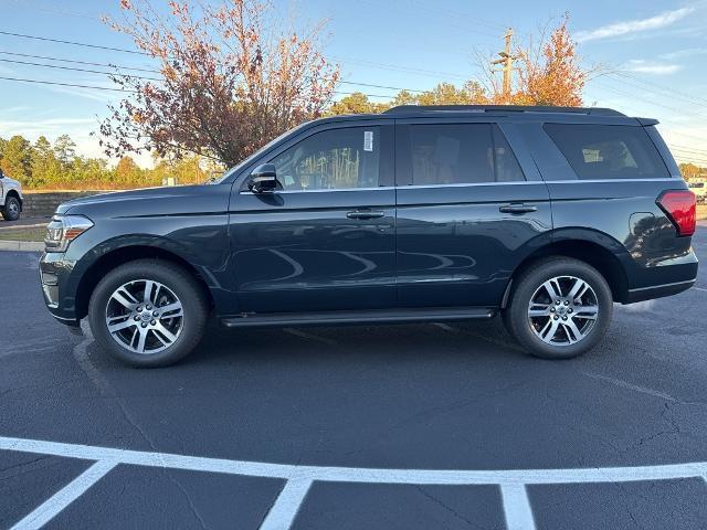 new 2024 Ford Expedition car, priced at $60,913