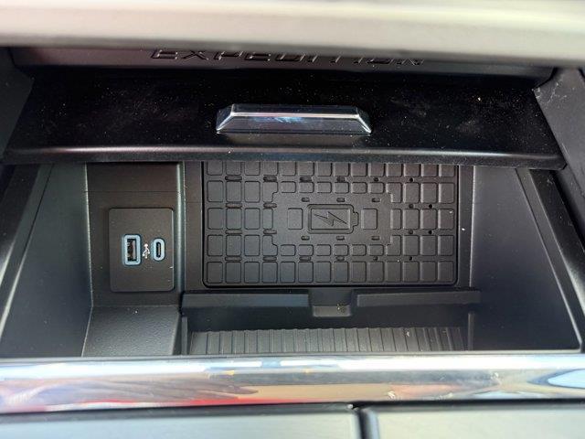 new 2024 Ford Expedition car, priced at $64,995