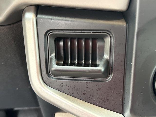 used 2023 Ford Expedition car, priced at $41,902