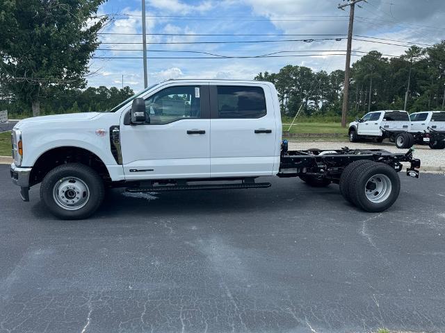 new 2024 Ford F-350 car, priced at $66,037