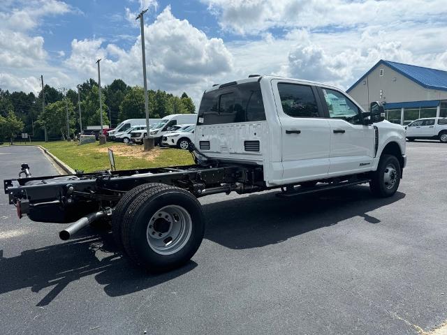 new 2024 Ford F-350 car, priced at $66,037