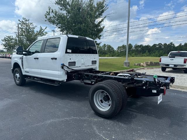 new 2024 Ford F-350 car, priced at $66,037