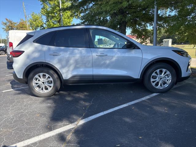 new 2025 Ford Escape car, priced at $33,075