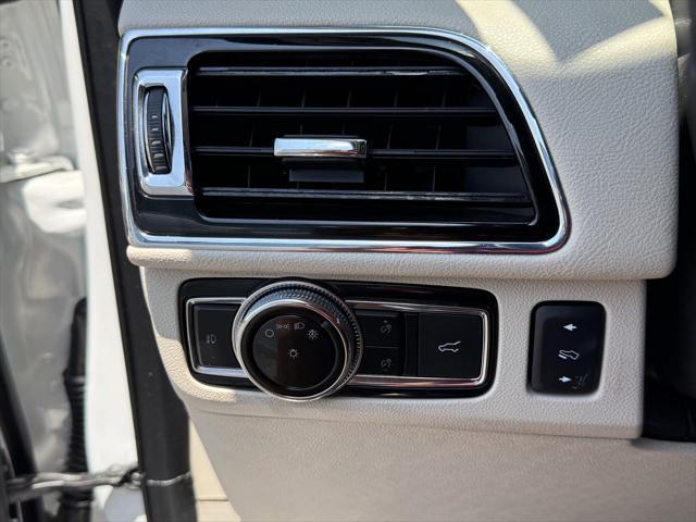 used 2020 Lincoln Navigator car, priced at $54,668