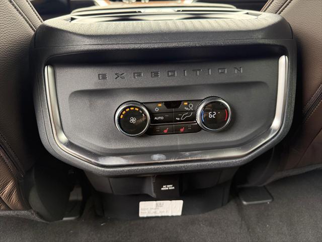 new 2025 Ford Expedition car, priced at $87,913