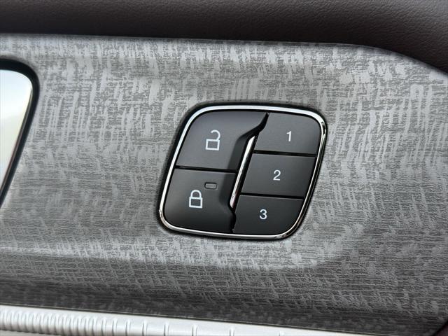 new 2025 Ford Explorer car, priced at $58,205