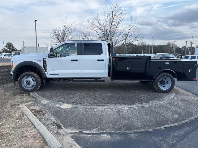 new 2025 Ford F-450 car, priced at $79,108