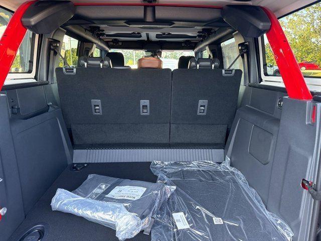 new 2024 Ford Bronco car, priced at $54,413